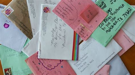 Pen pals for adults - Mar 27, 2020 · Why now is the perfect time to find a penpal. Now that I’m an adult, long gone are the days of childhood family vacations and summer camp, and – I dare say – the times of penpals are seemingly pass é. Nowadays, we are more likely to trade emails, send texts or follow each other on social media to stay in touch. 